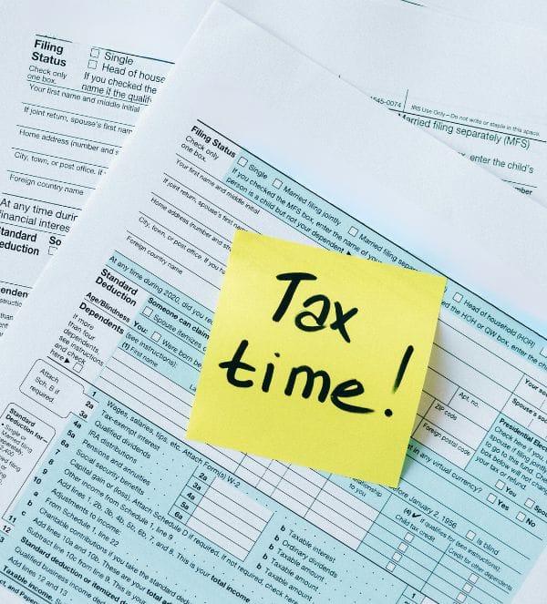 Tax agent in Bankstown preparing individual and business tax returns for maximum refunds